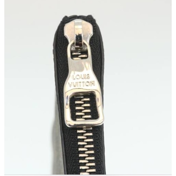 🕹️ Louis Vuitton 🕹️ Monogram A4 Multipocket Pochette Clutch/Laptop Bag  NWT - Picture 4 of 16